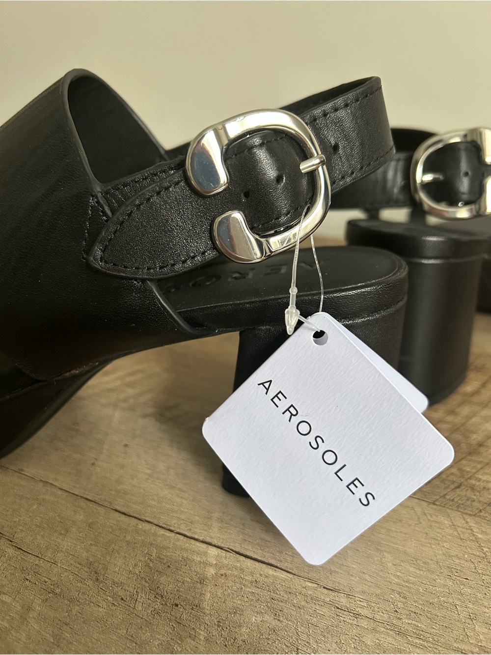 Aerosoles Camera Platform Sandal - Picture 6 of 7